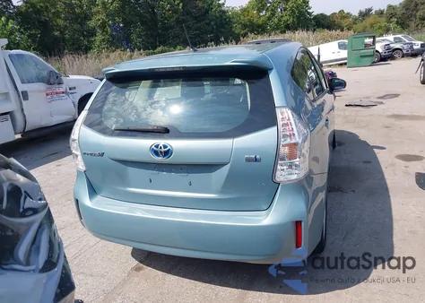 2013 Toyota Prius V Two из США, поврежденный, VIN JTDZN3EU7D3227230